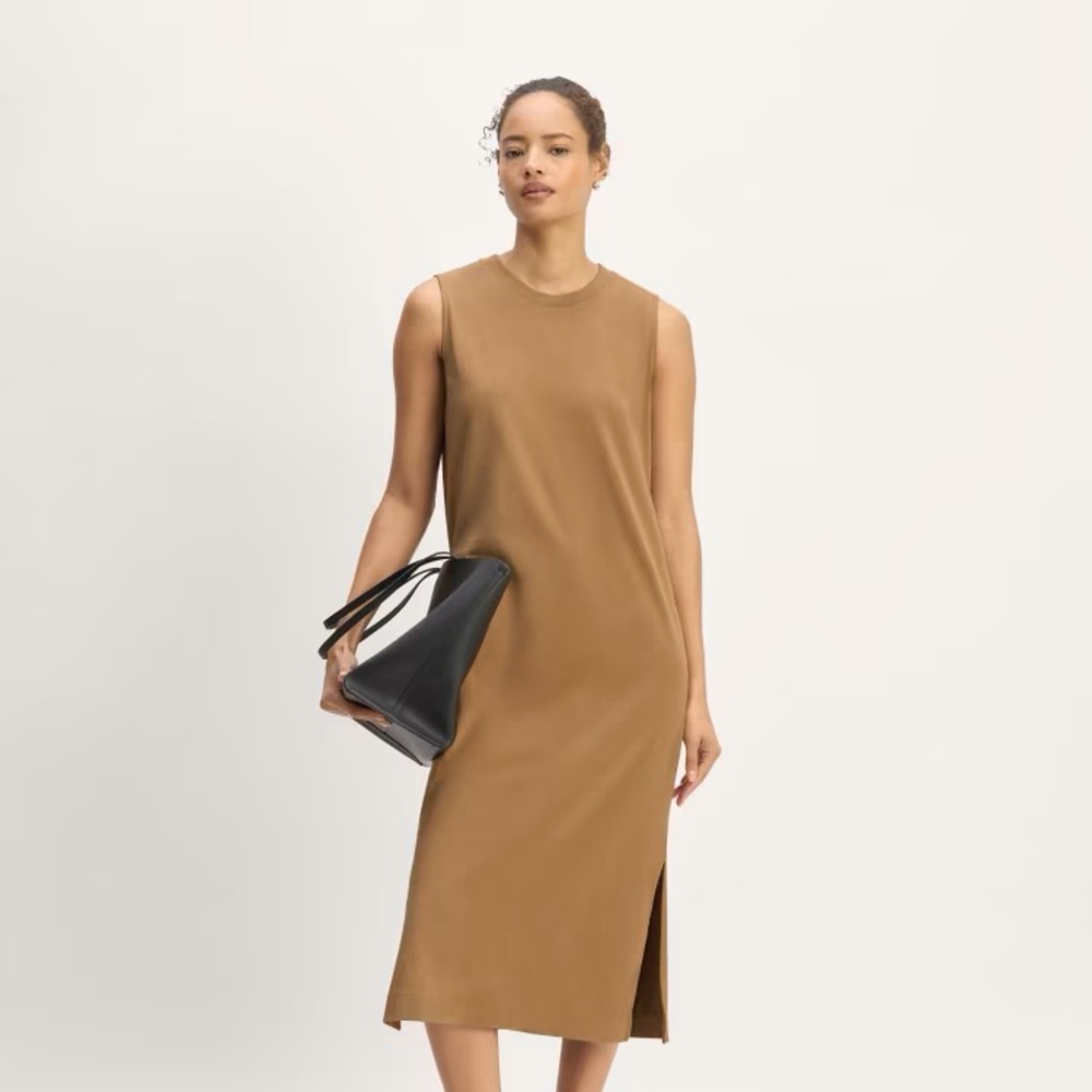Everlane crewneck dress with front pocket